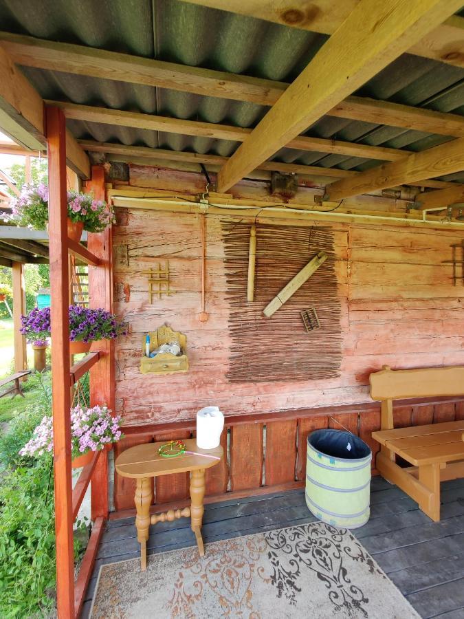 Zalioji Villa Padustis ภายนอก รูปภาพ
