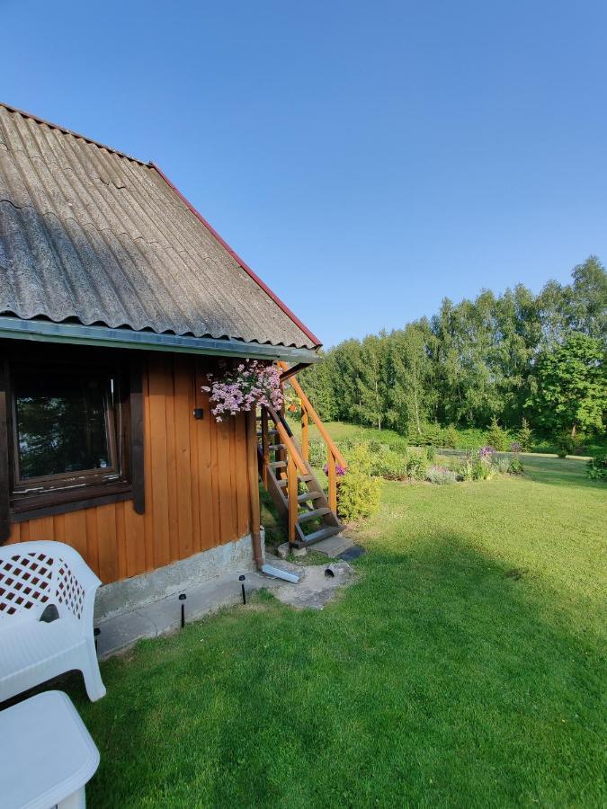 Zalioji Villa Padustis ภายนอก รูปภาพ